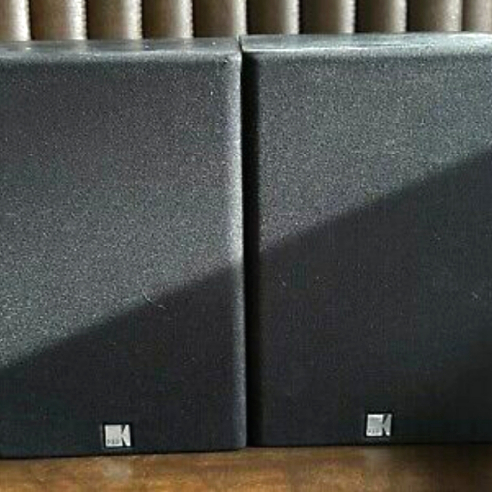 Kef C15 bookshelf speaker set